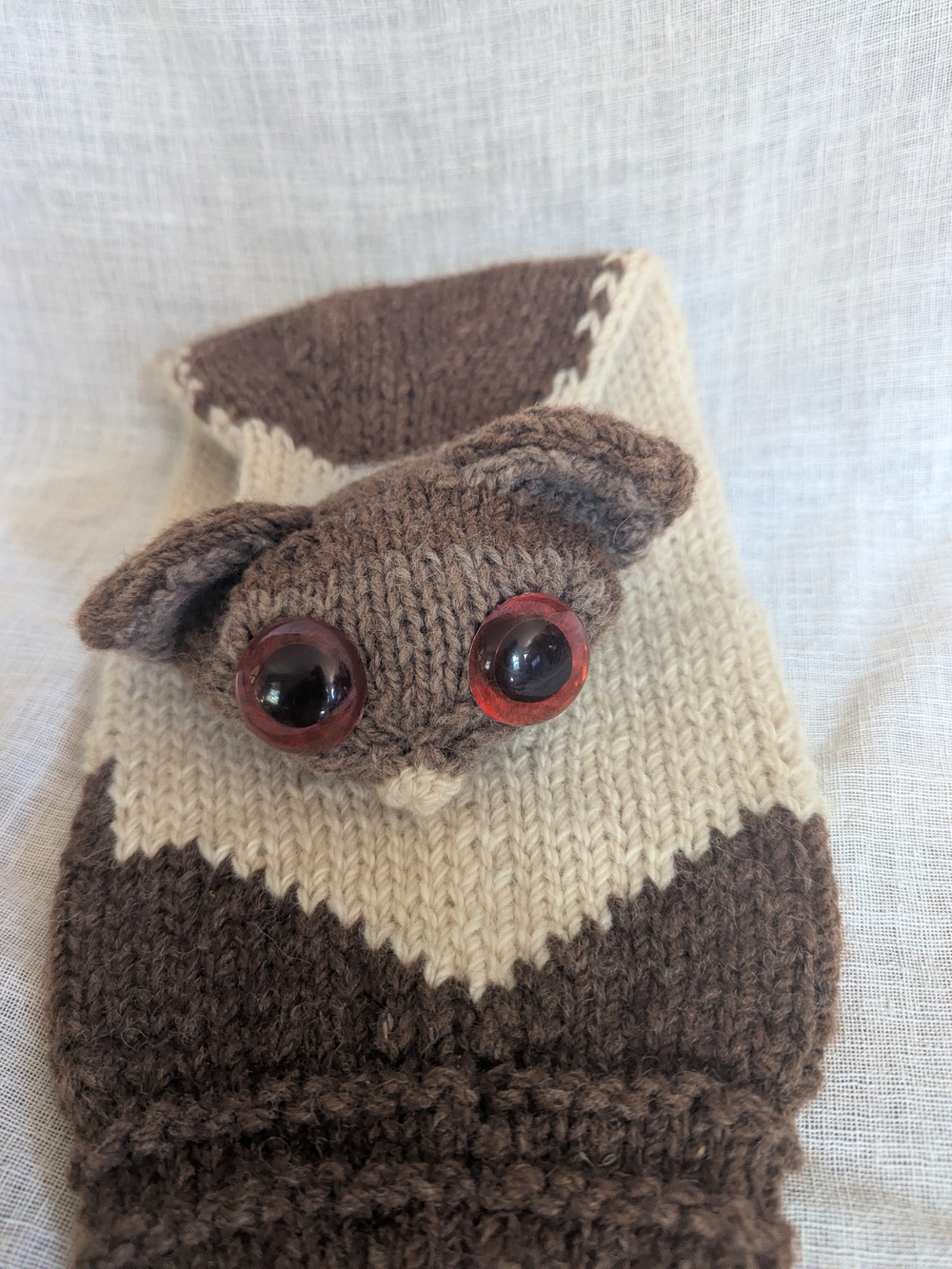New Whimsical SLOTH Hand Knit Scarf in Brown and Cream - Picture 5 of 7